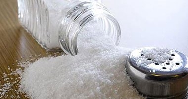 تقرير طبى: الملح يضر القلب والكلى والدماغ
