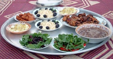 وجبة سحورك طريقك لتجنب الصداع والهبوط والعطش