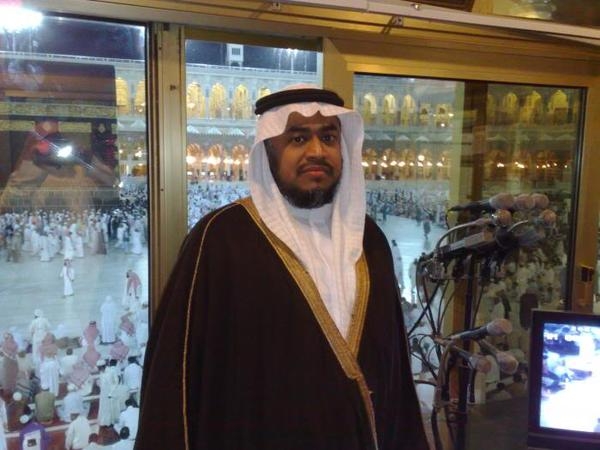 فريق طبي قوى أمن مكة يستأصل ورمًا بغُدّة كبير مؤذني المسجد الحرام